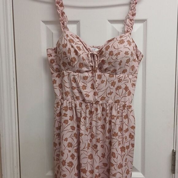 A U W Floral Pink and Mauve Sundress Size XL - Picture 2 of 9